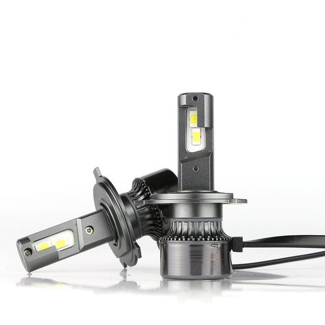 Bulbo de faros LED de alta calidad al por mayor D15 H4