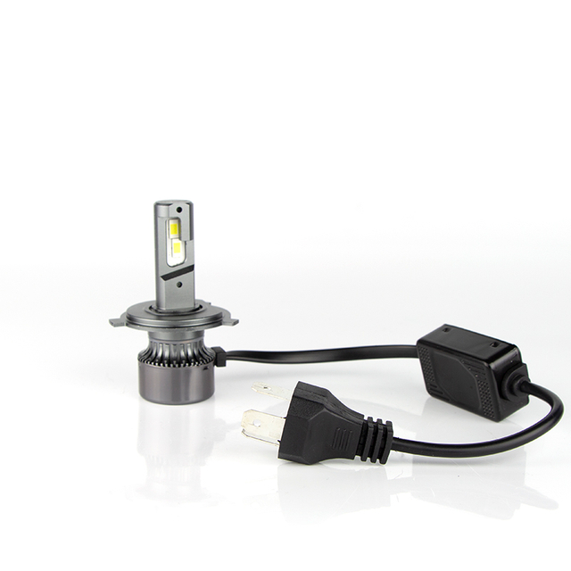 Bulbo de faros LED de alta calidad al por mayor D15 H4